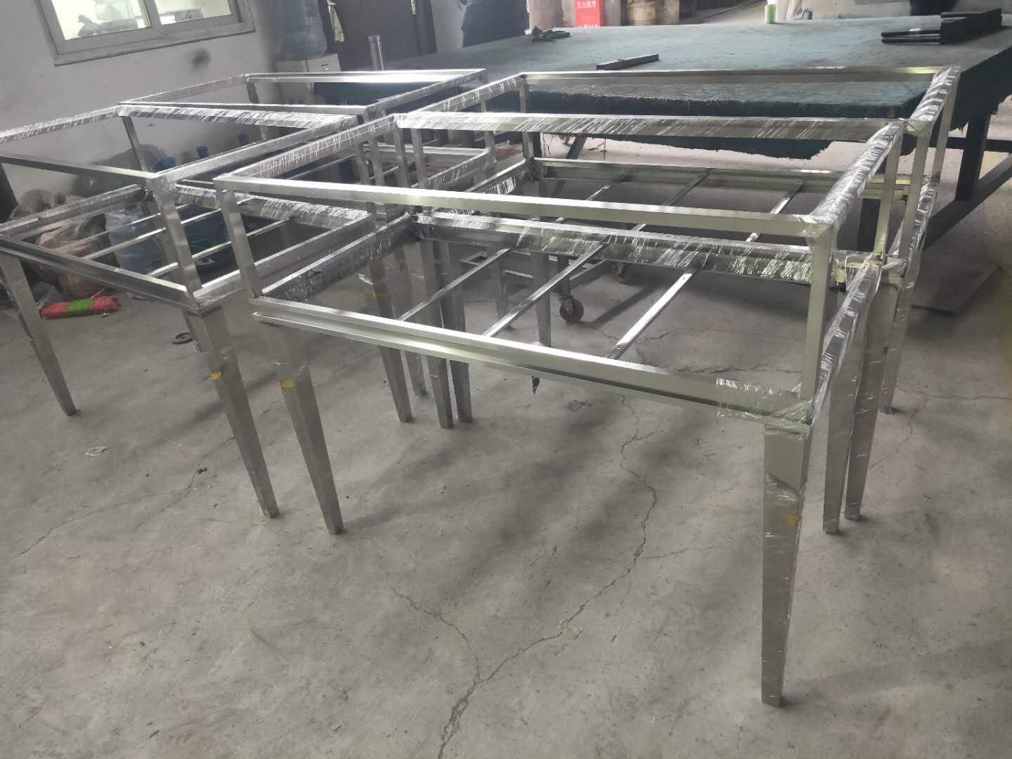 不銹鋼臺(tái)架